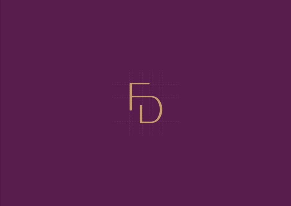 Monogramme FD doré de Facili’DAF sur fond violet