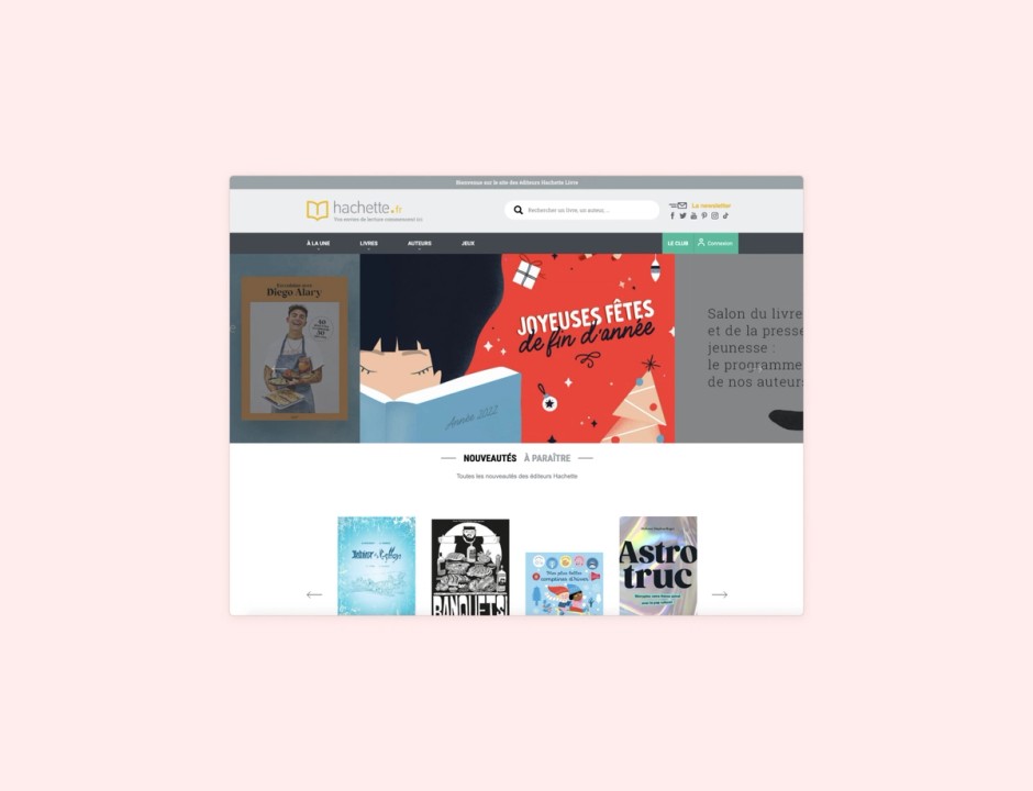 Page d’accueil du site d’Hachette avec la bannière de Noël